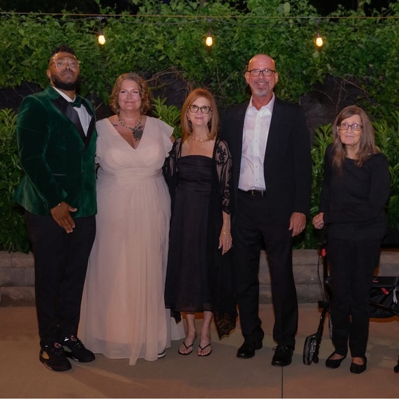 Meet the Posher - Picture 11 of 16